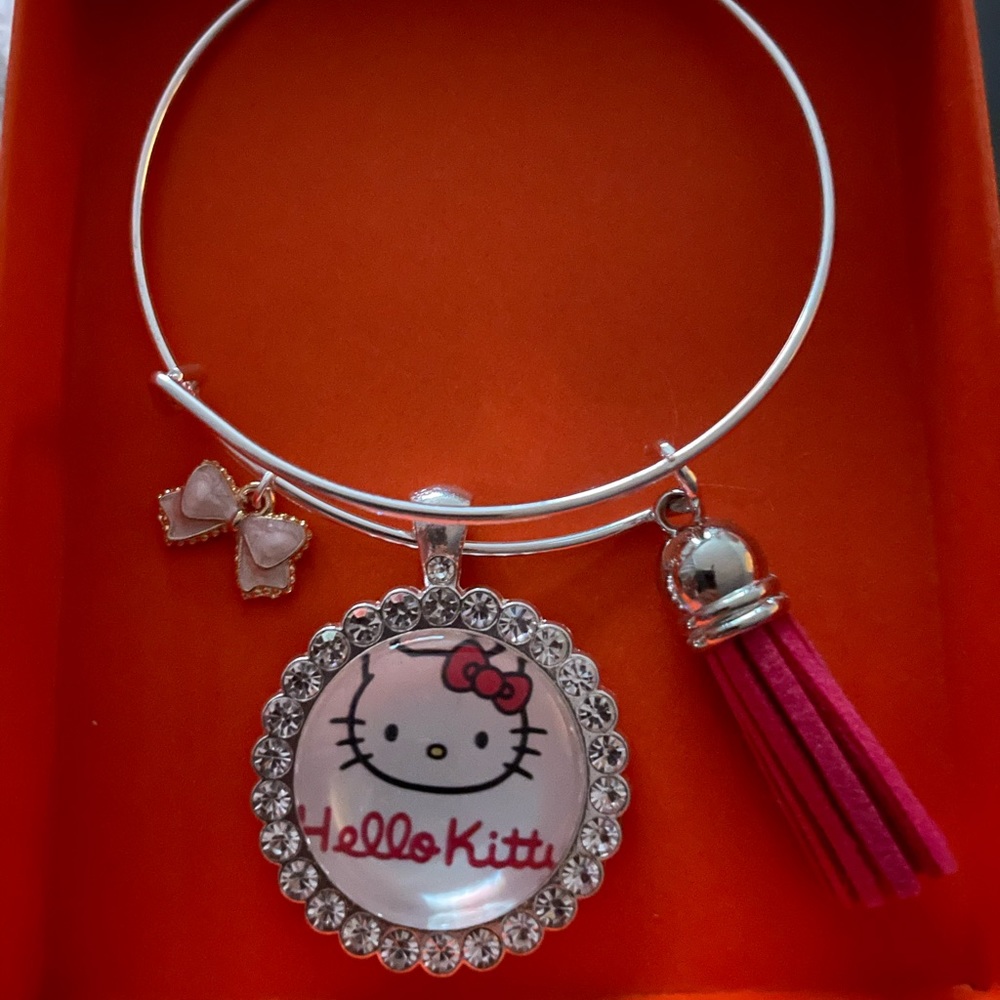 Hello Kitty Bracelet (White Edition)